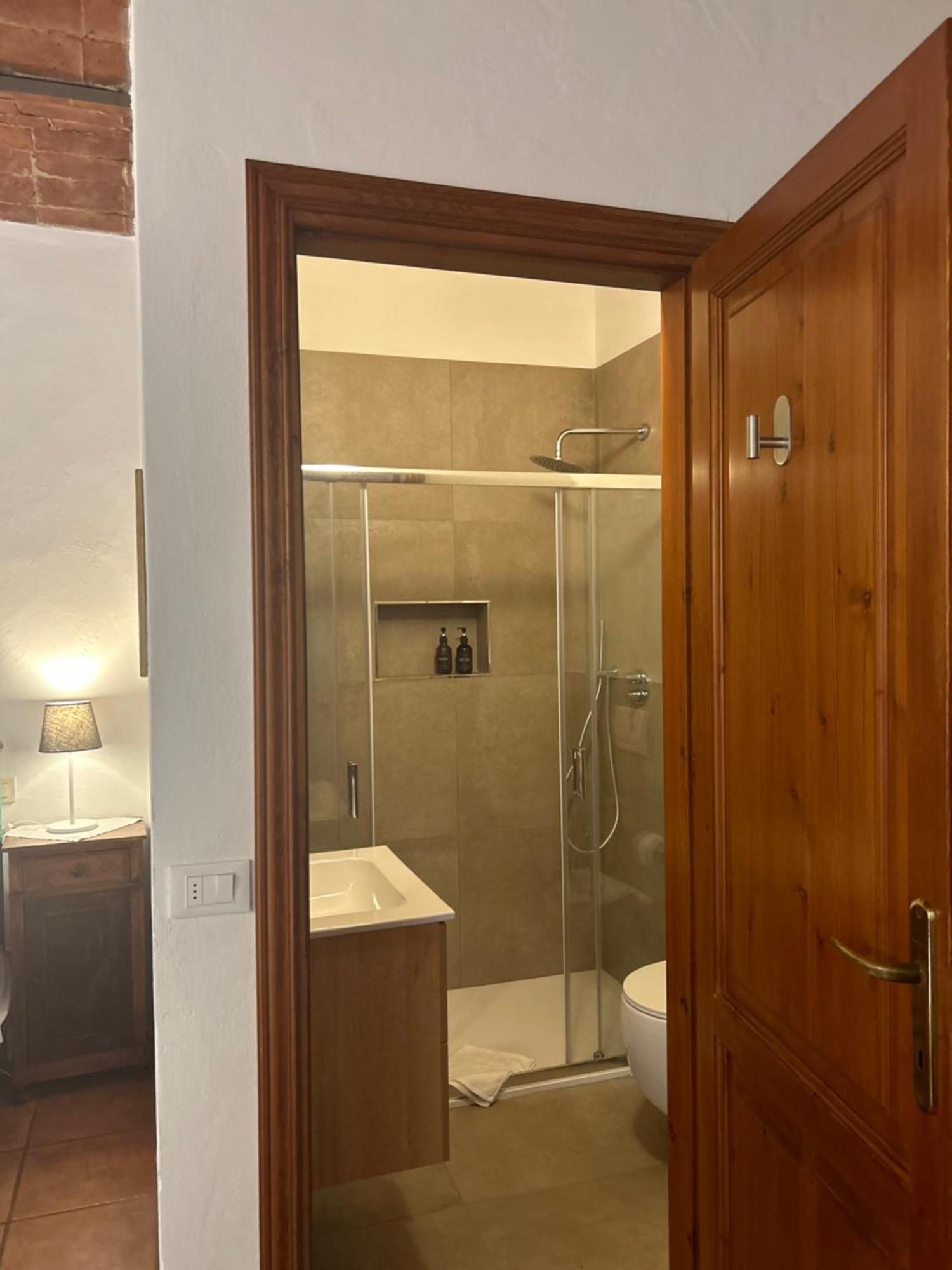 ונטורינה טרמה B&B Villa Il Poggetto מראה חיצוני תמונה